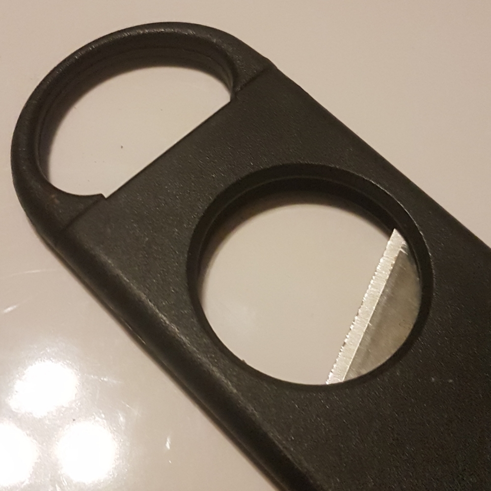 🚬 Cigar Cutter - Picture 4 of 4